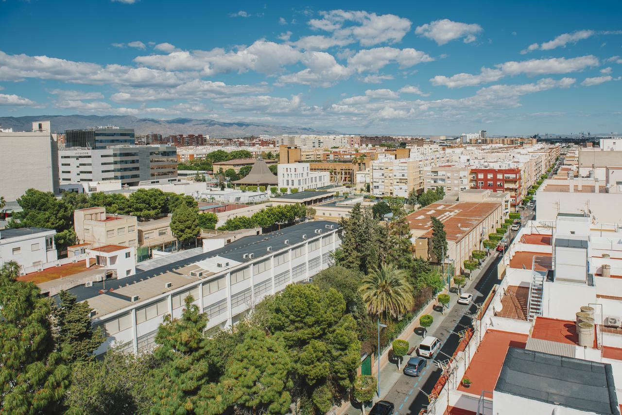 Hotel Embajador Almeria Exterior photo